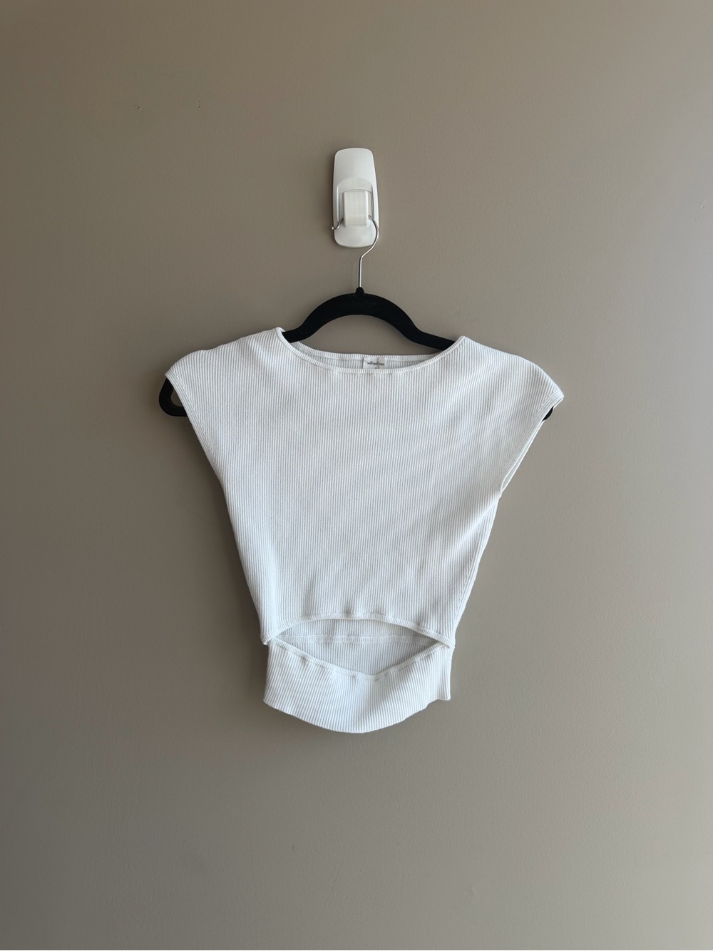 Wilfred White Ribbed cutout top